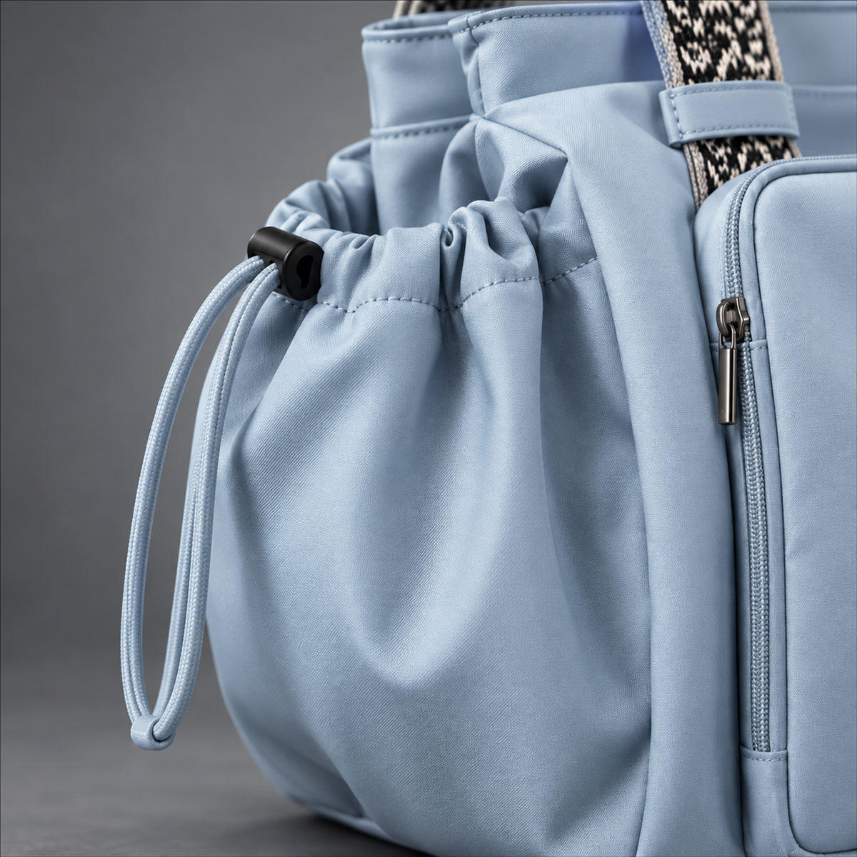 Roadhold Saddle Tote