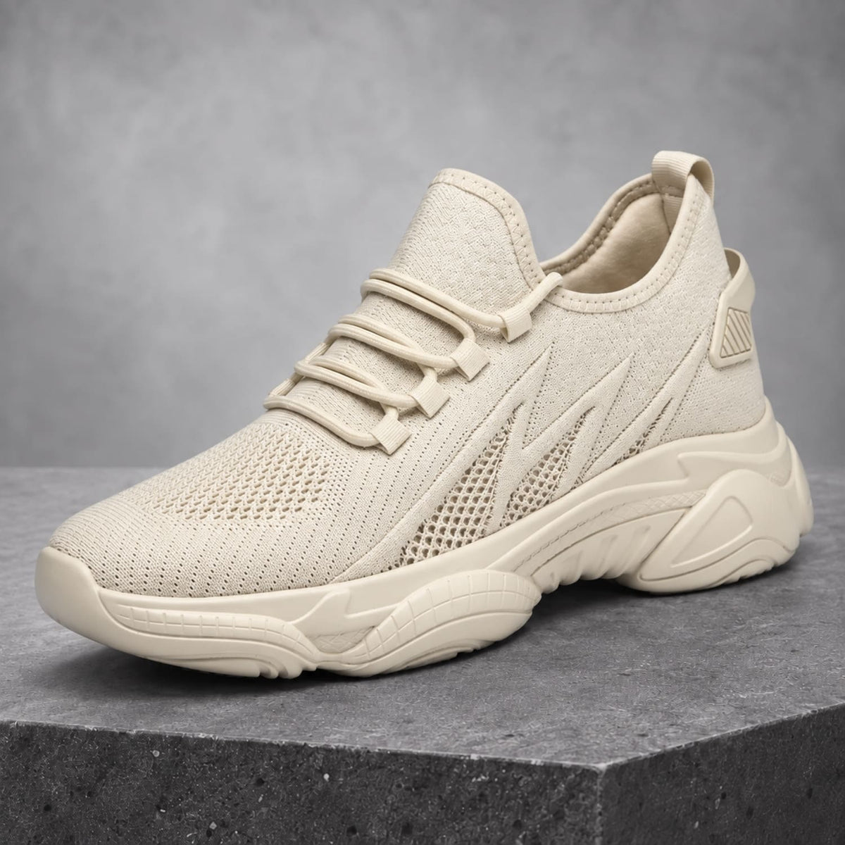 Roadhold Aura — Women's — 3.5" (9 cm) StealthLift™
